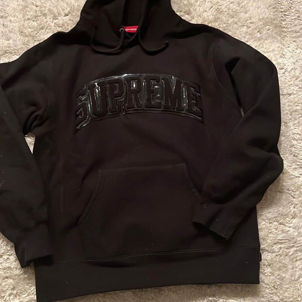 Black Supreme hoodie